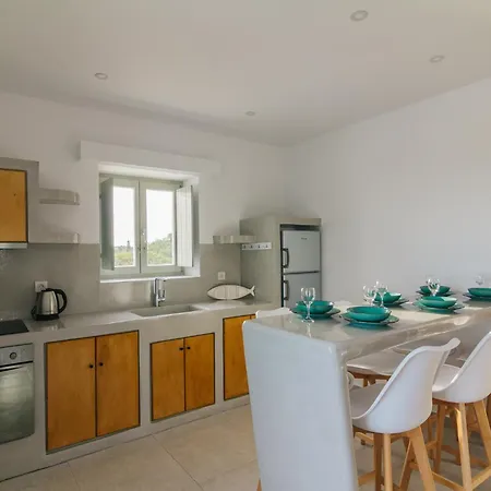 Olive Garden Luxury Apartmán Angairiá