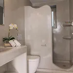 Olive Garden Luxury Angairiá