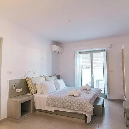Olive Garden Luxury Appartement Angairiá
